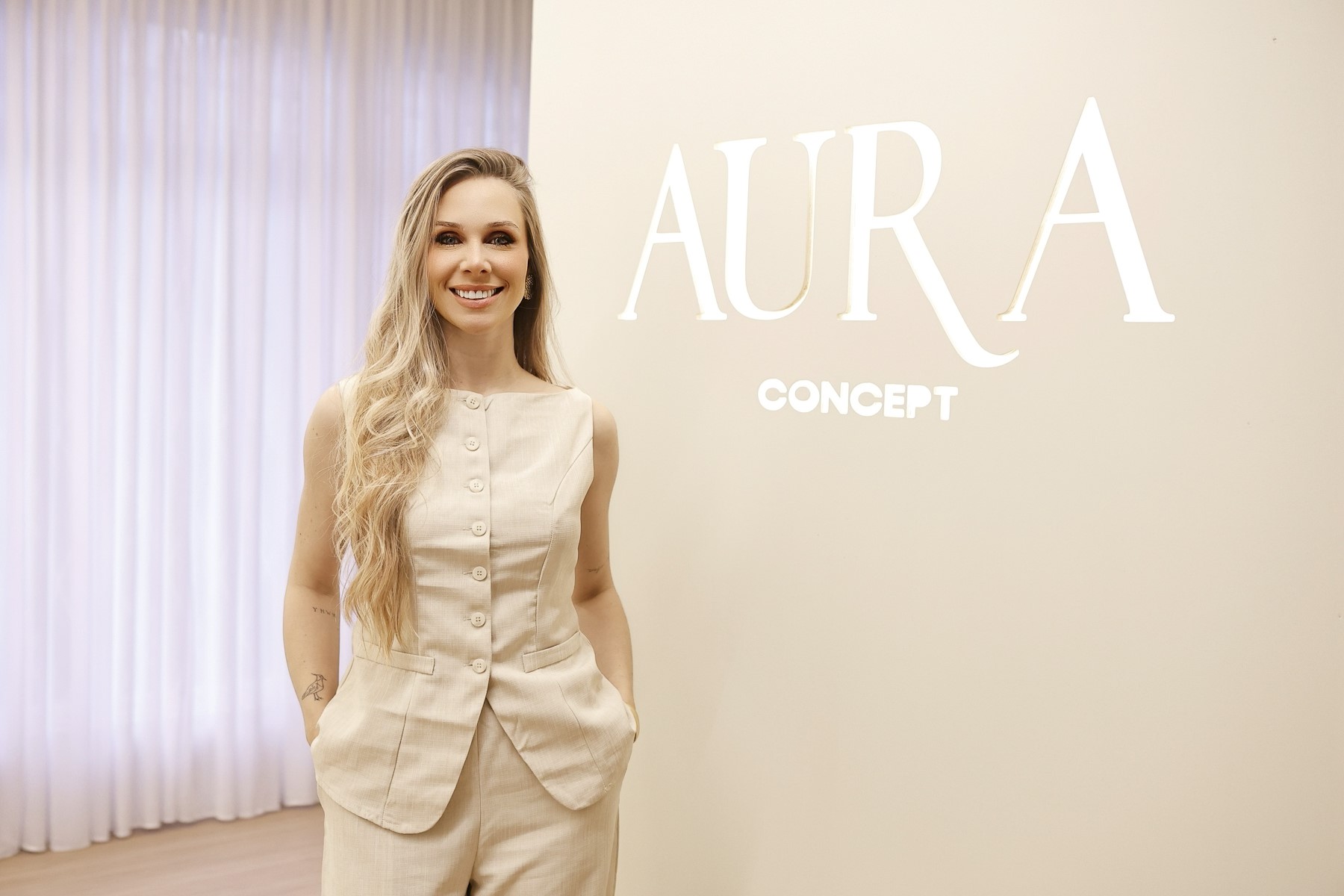Dra. Helena Goll, biomédica esteta, no espaço do Aura Concept
